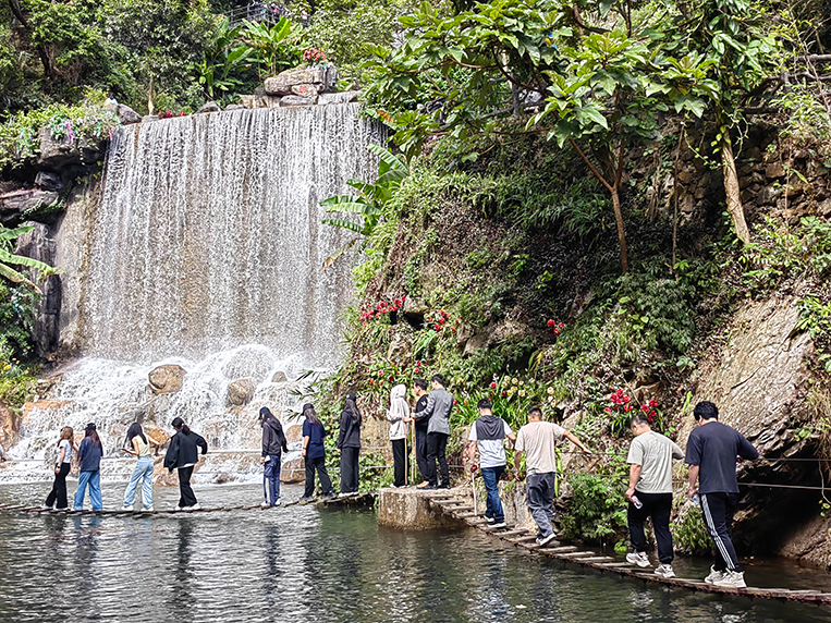 立博ladbrokes装璜游记